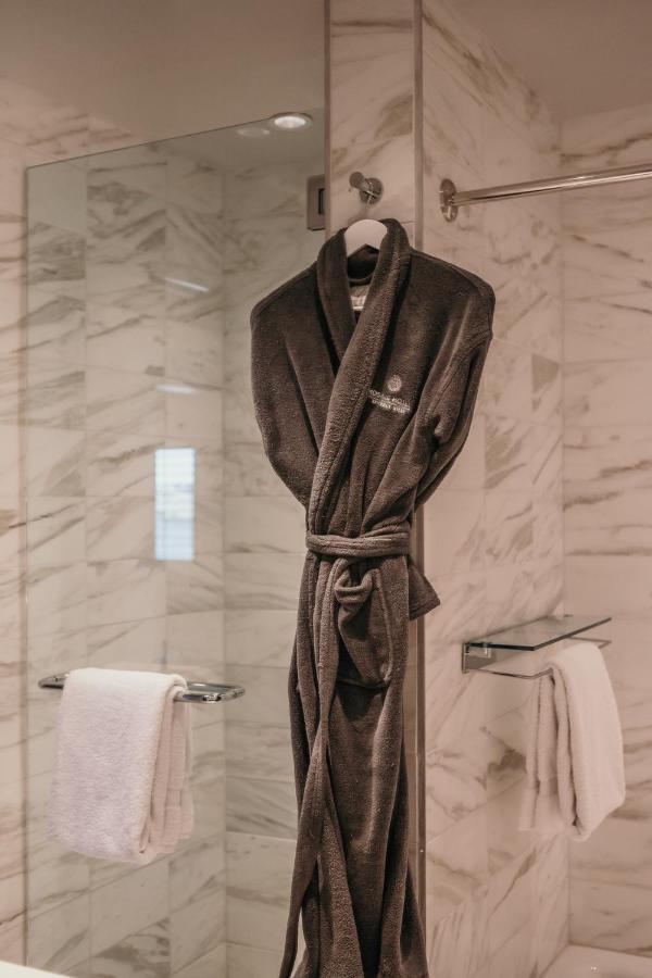 Mosaic Hotel Beverly Hills Los Angeles Bagian luar foto