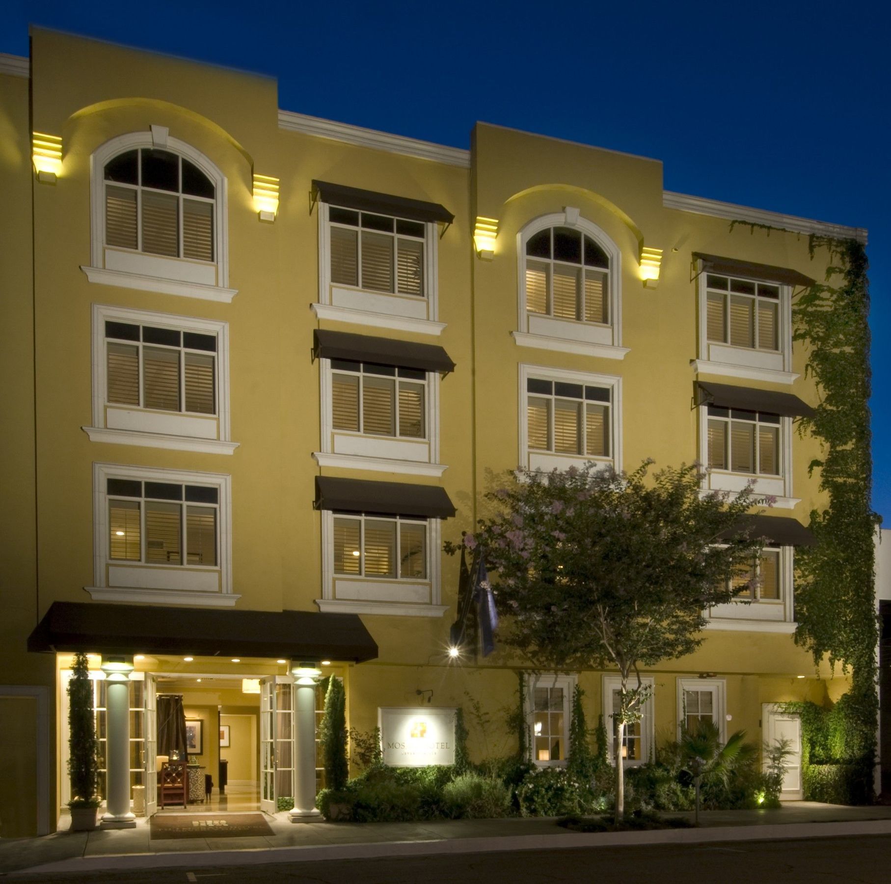 Mosaic Hotel Beverly Hills Los Angeles Bagian luar foto